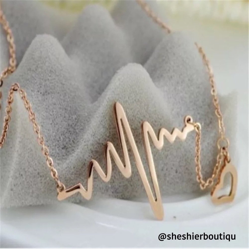 🐾3 For $25 - All Jewelry When Bundled - Picture 4 of 5